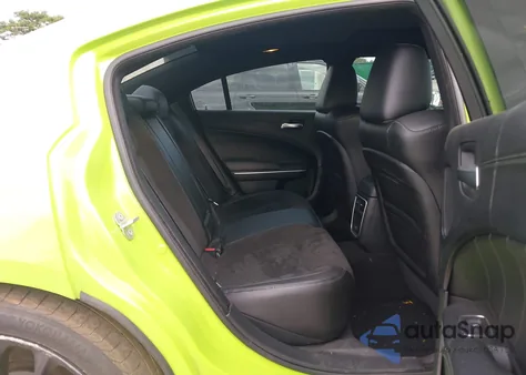 2023 Dodge Charger Scat Pack z USA, uszkodzony, nr VIN 2C3CDXGJ7PH604048